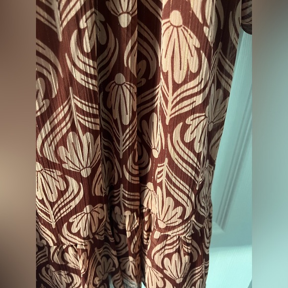 LC Lauren Conrad 2X Long Sleeve Maroon Dress with gold shimmer ✨NWT - Picture 14 of 15